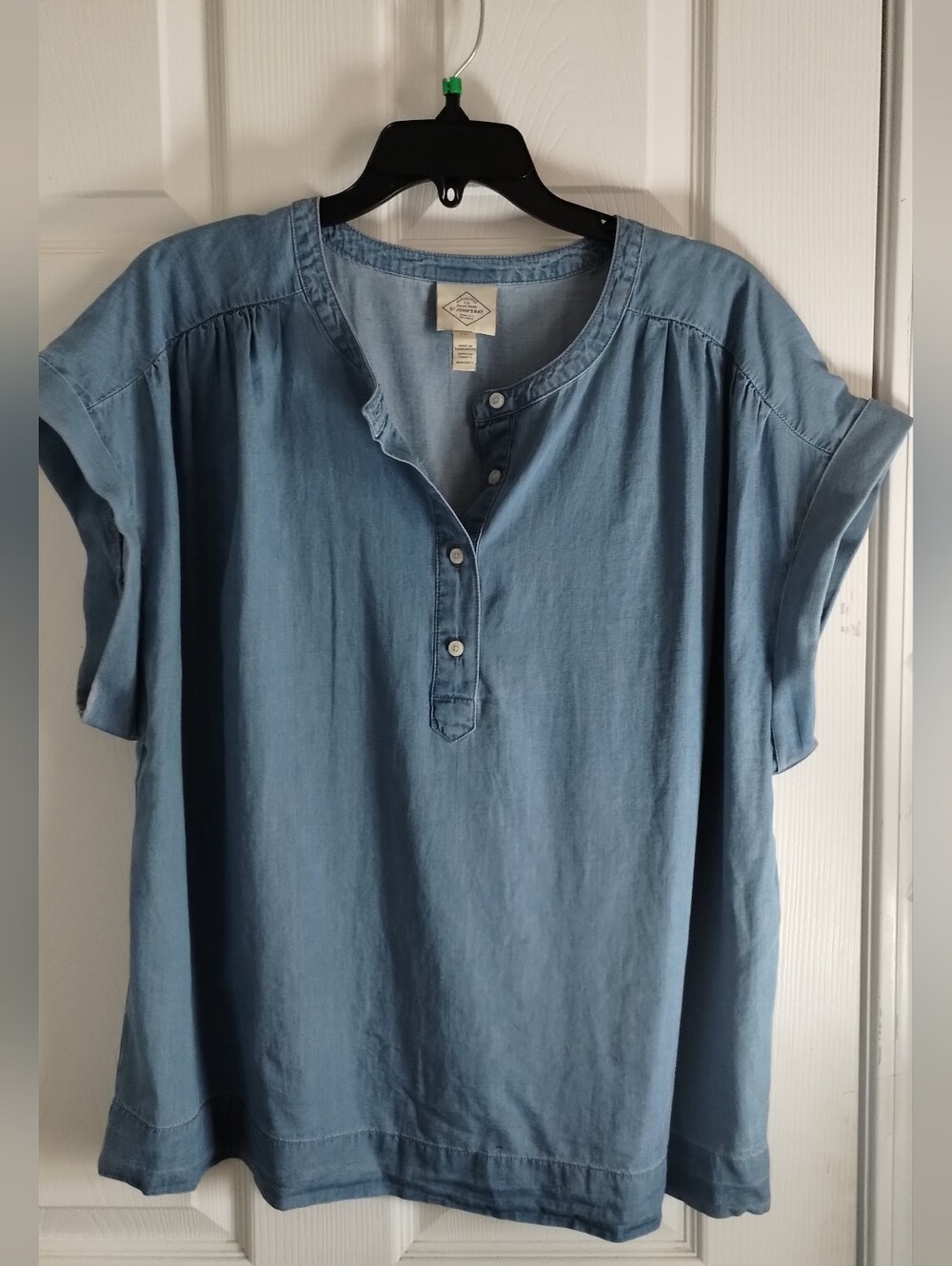 St. John's Bay Light Blue Short-Sleeve Henley Tunic
